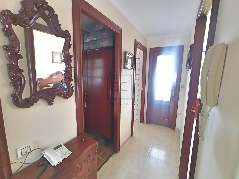 Edificio con finca en san juan, ferrol