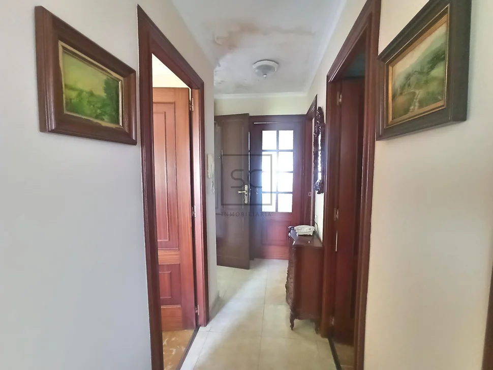 Edificio con finca en san juan, ferrol