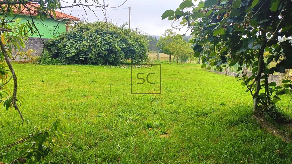 Casa de planta baja con tres habitaciones en sedes, narón