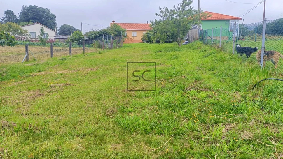 Casa de planta baja con tres habitaciones en sedes, narón