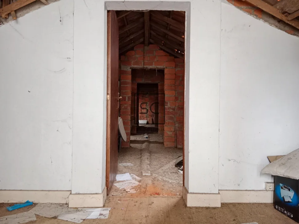 Casa de planta baja con garaje y finca en neda