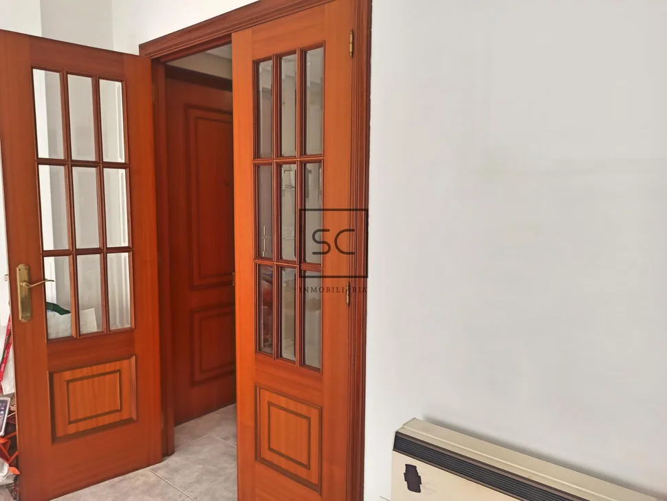 Amplio piso con terraza en el alto del castaño, narón