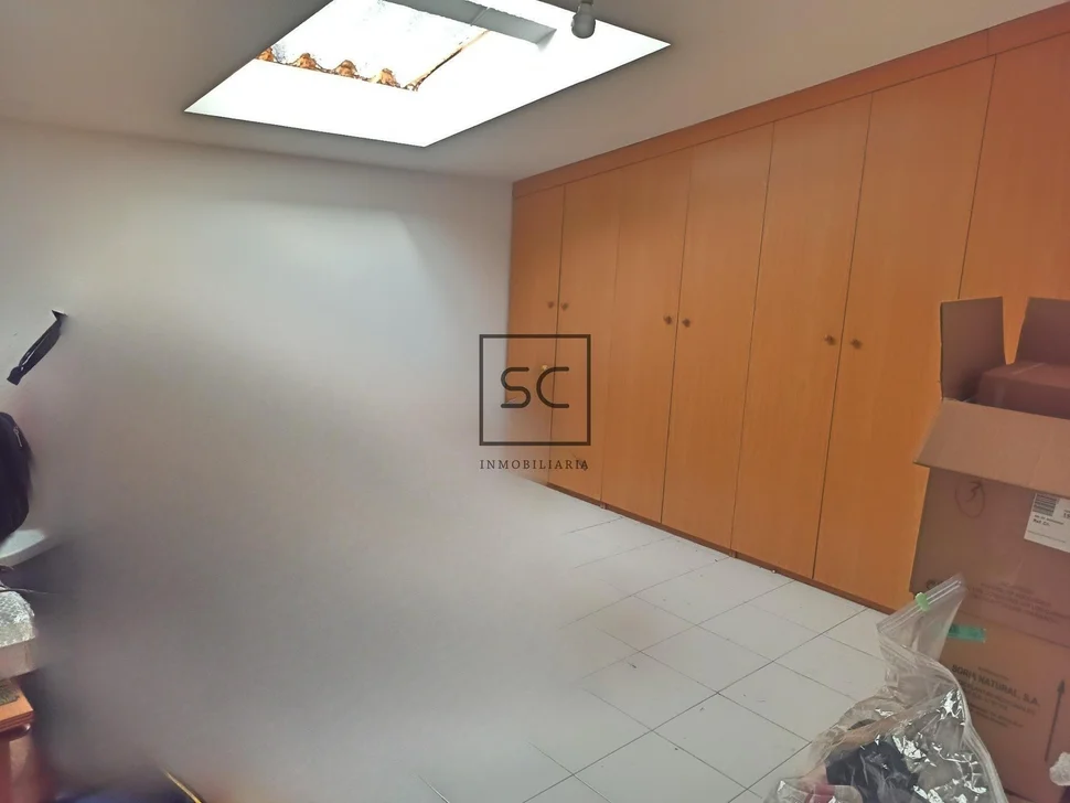 Amplio piso con terraza en el alto del castaño, narón