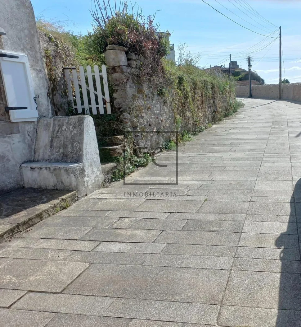 Finca edificable en neda