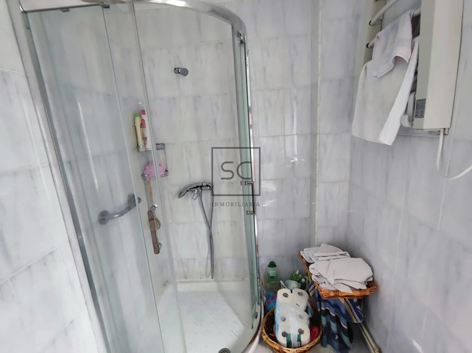 Piso con vistas a la playa en caranza, ferrol