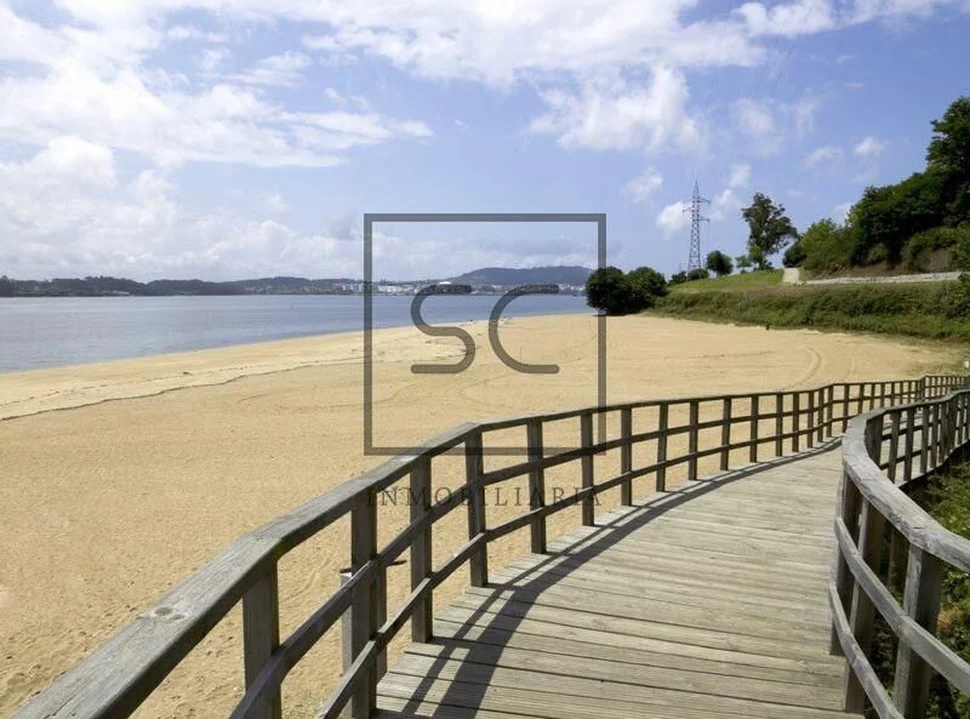Piso con vistas a la playa en caranza, ferrol