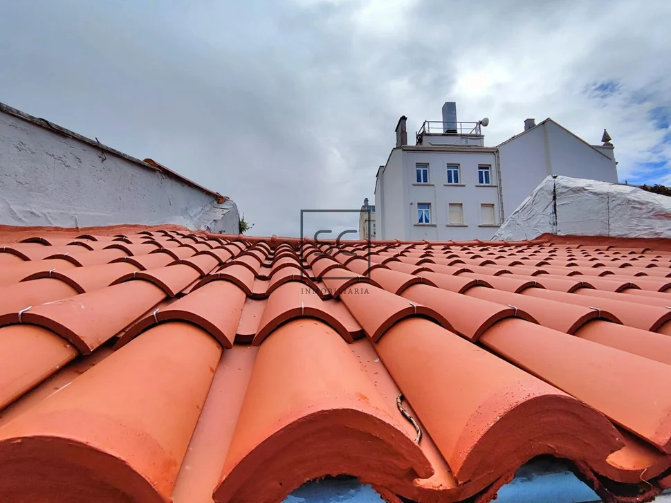 Tríplex con terraza y vistas al puerto en ferrol