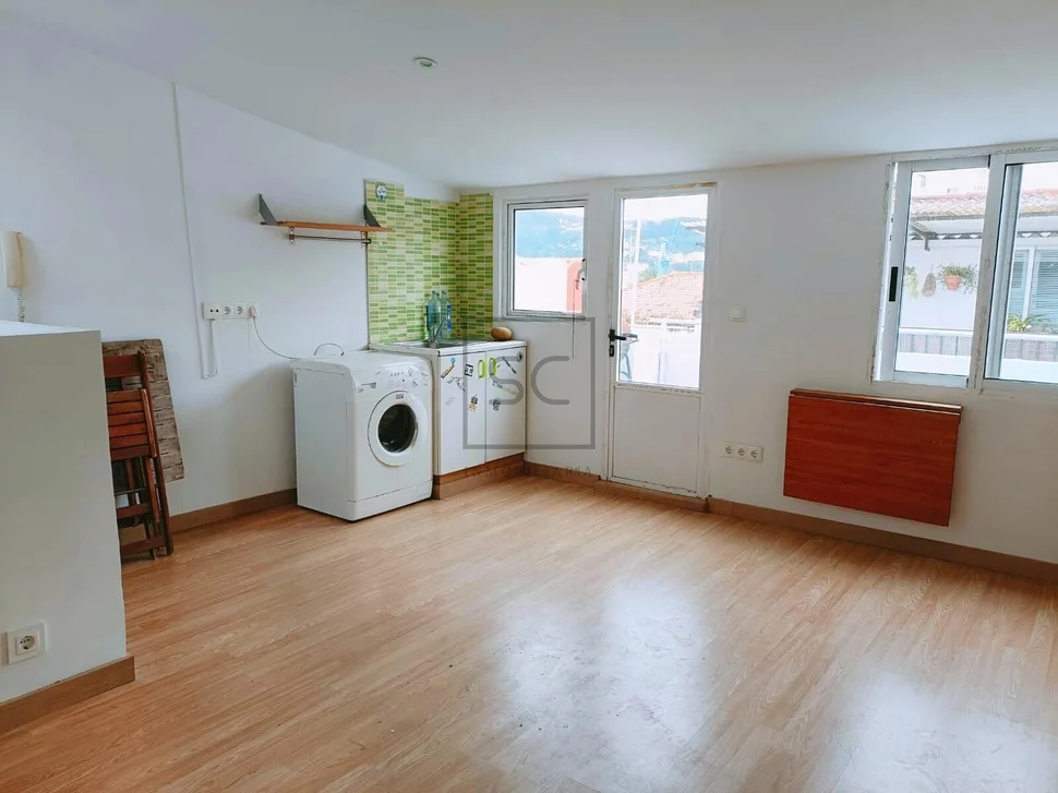 Tríplex con terraza y vistas al puerto en ferrol