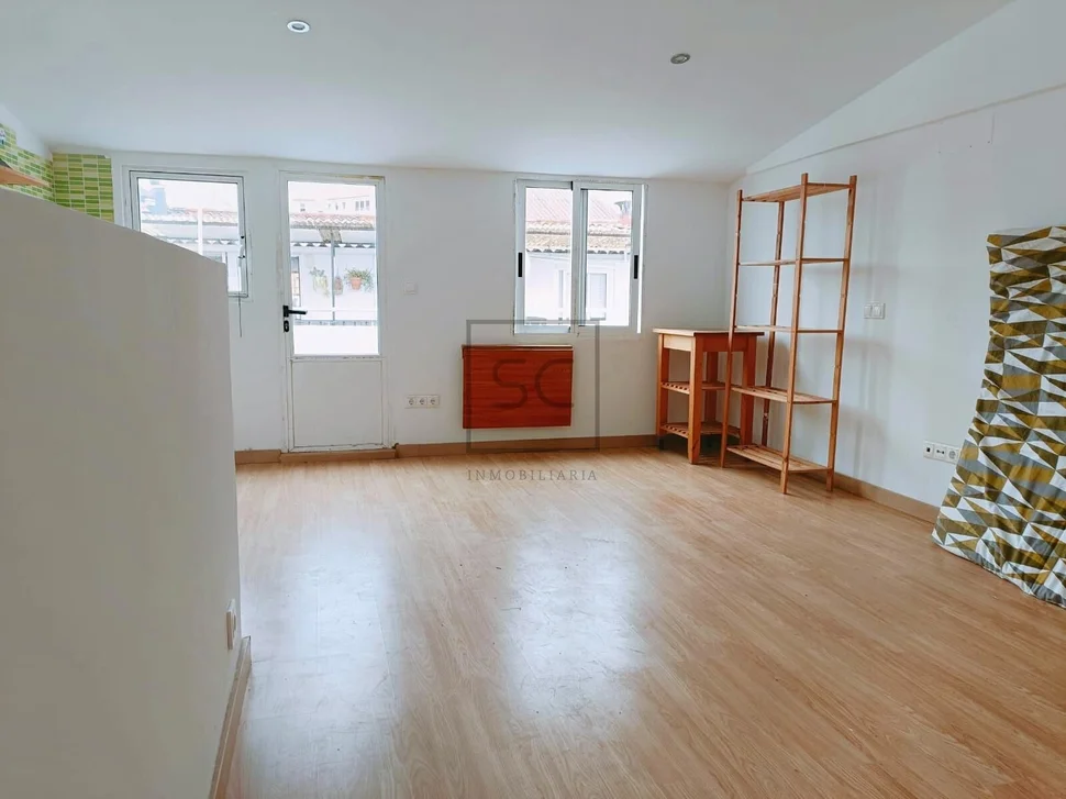 Tríplex con terraza y vistas al puerto en ferrol