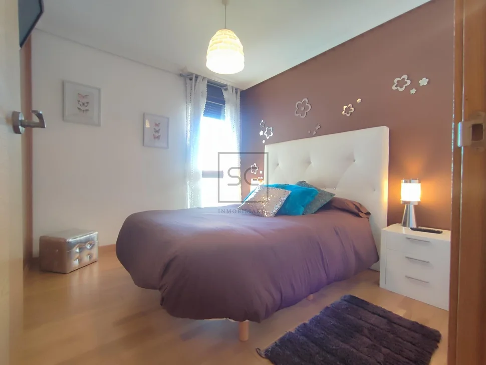 Luminoso dúplex en ares