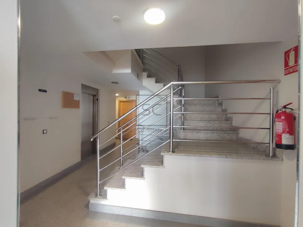 Luminoso dúplex en ares