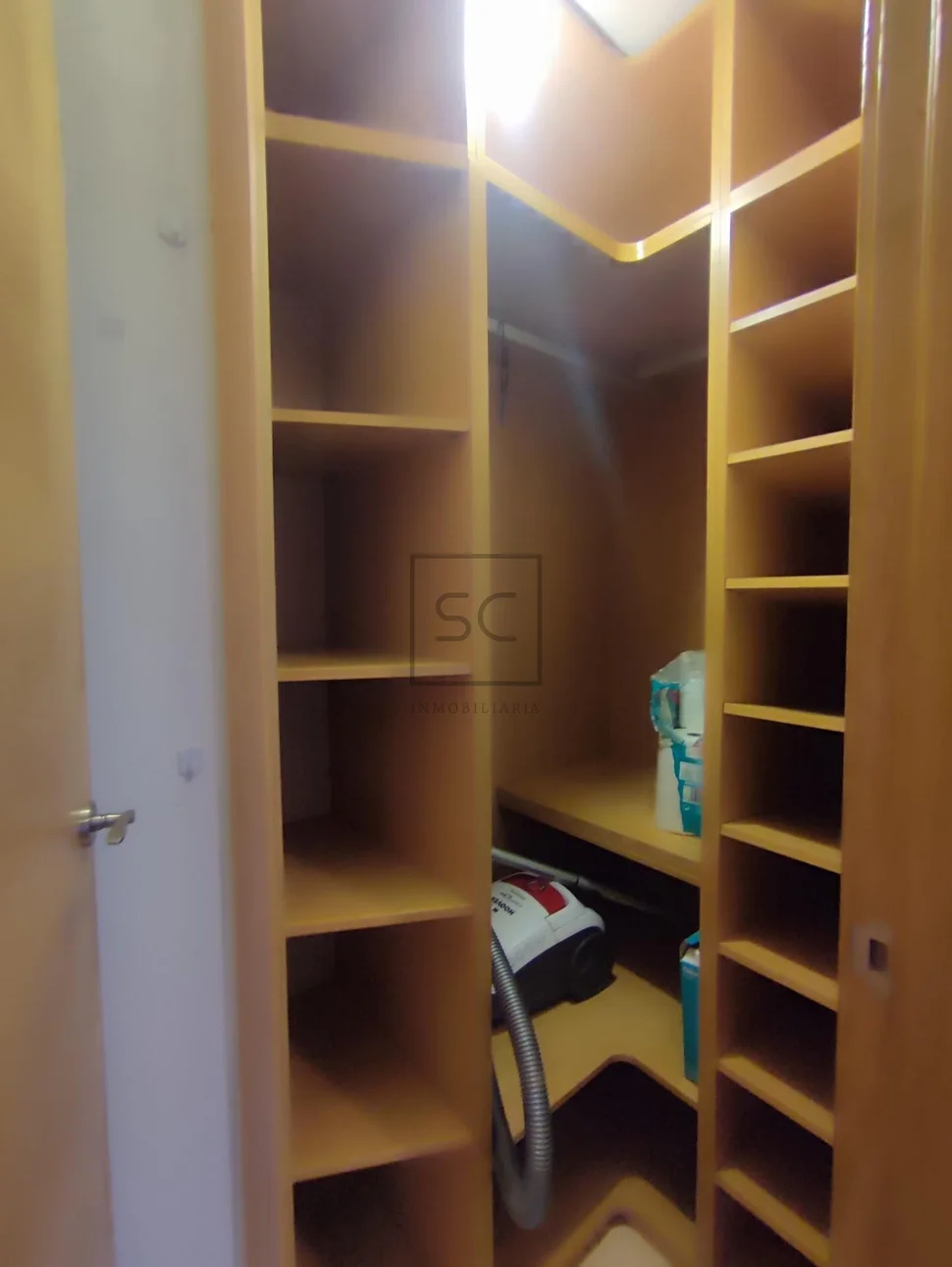 Luminoso dúplex en ares