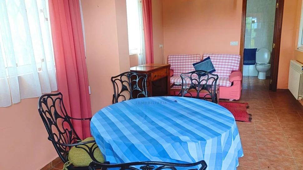 Planta baja con 2 habitaciones en lamas, san sadurniño