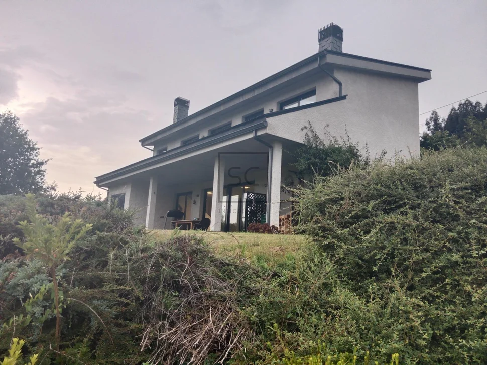 Casa con finca en callobre-miño