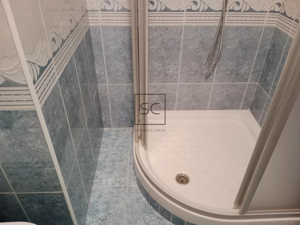 Piso con plaza de garaje y trastero en pontedeume