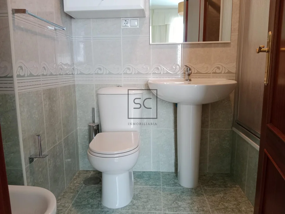 Piso con plaza de garaje y trastero en pontedeume