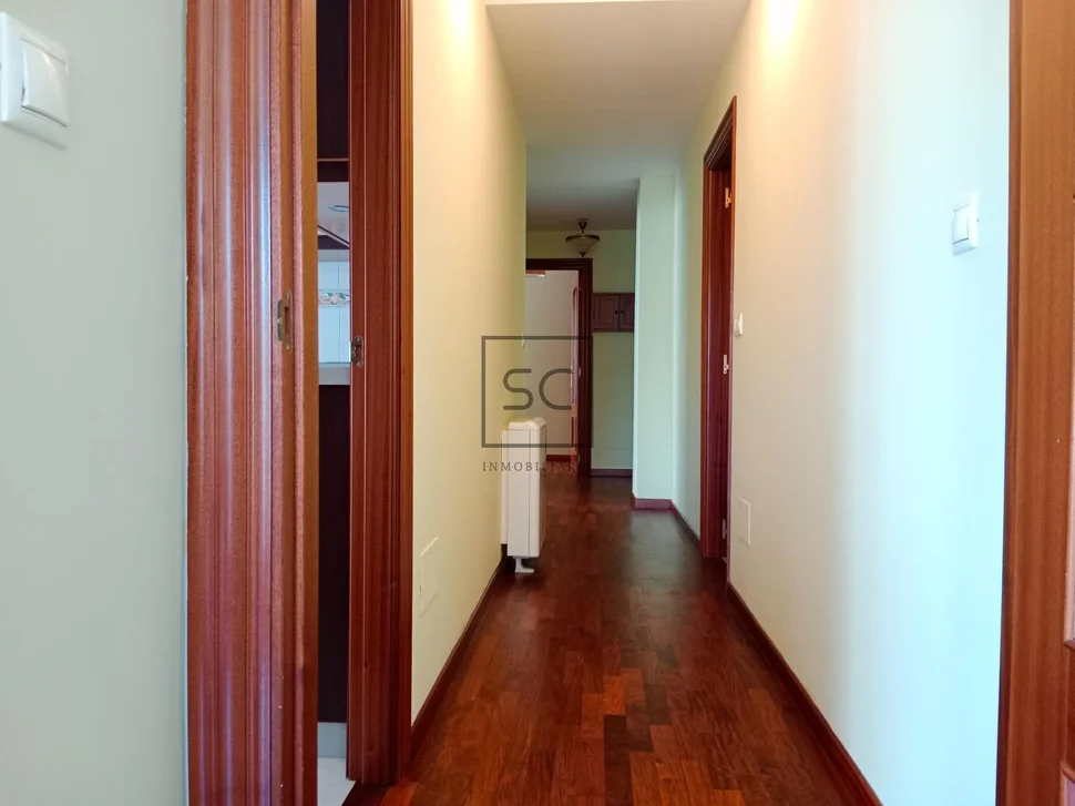 Piso con plaza de garaje y trastero en pontedeume