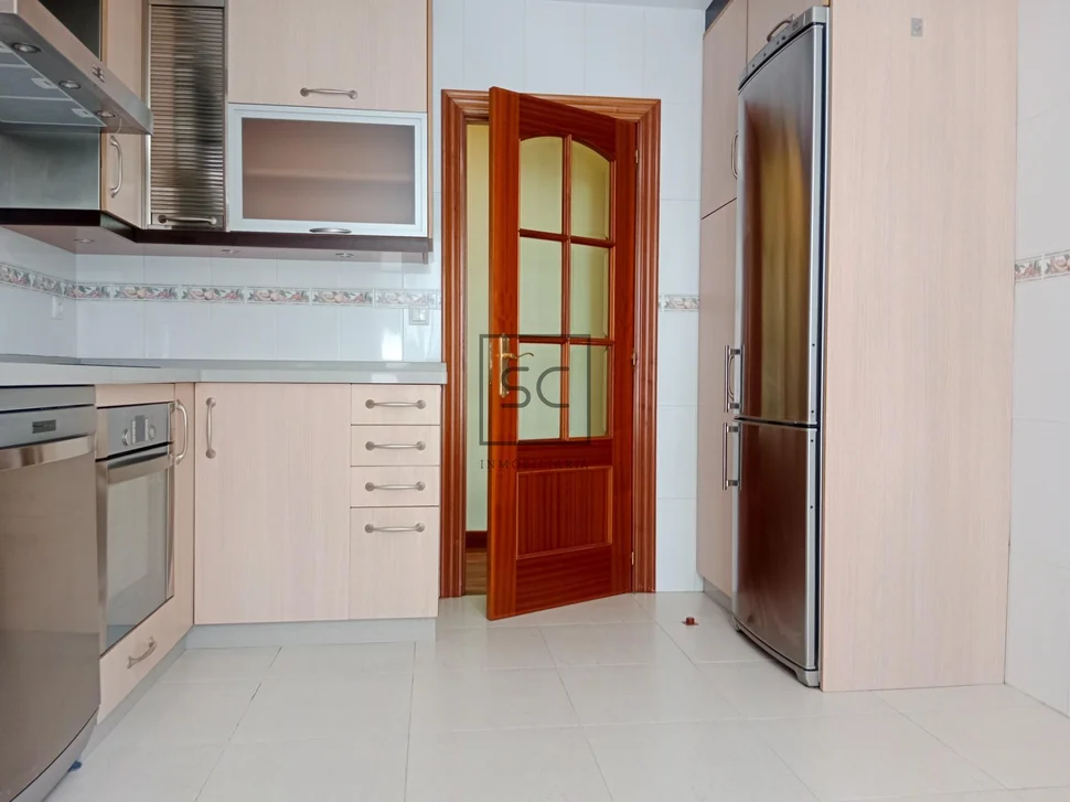 Piso con plaza de garaje y trastero en pontedeume