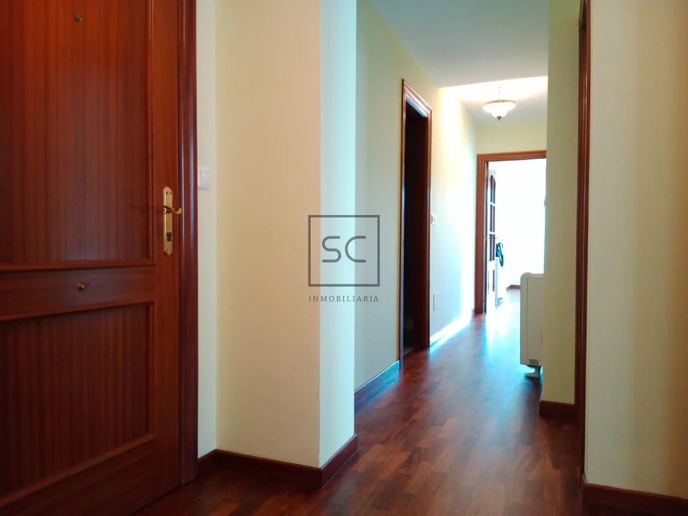 Piso con plaza de garaje y trastero en pontedeume