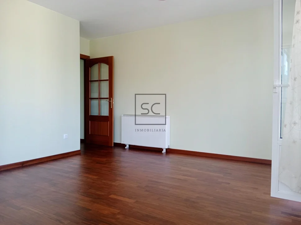 Piso con plaza de garaje y trastero en pontedeume