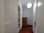 Bonito piso de tres dormitorios en ares