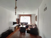 Bonito piso de tres dormitorios en ares