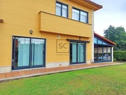 Chalet pareado en ferrol