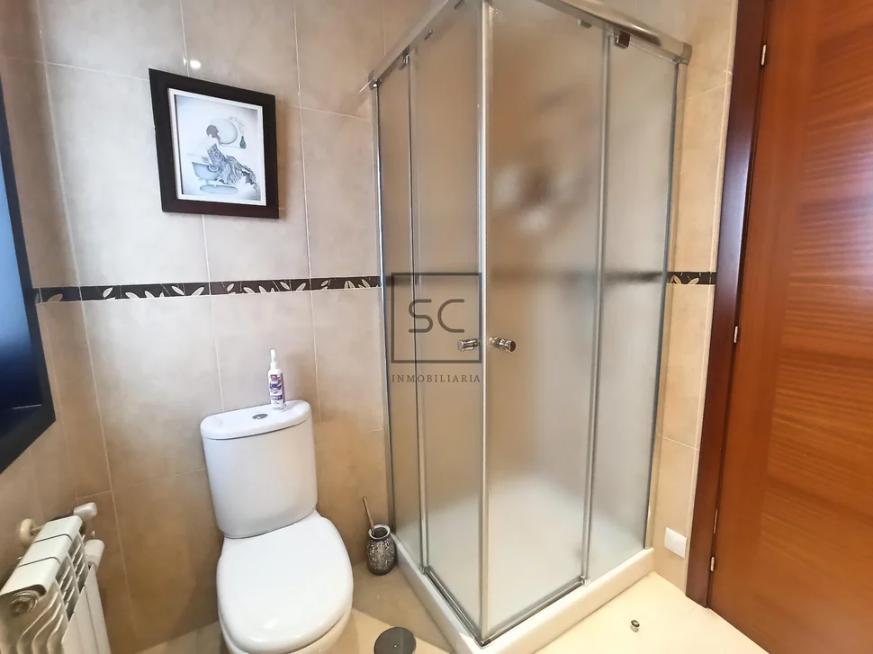 Chalet pareado en ferrol