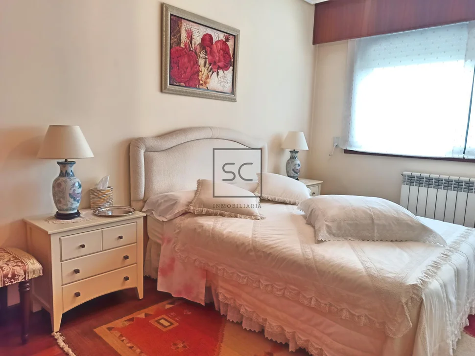 Chalet pareado en ferrol