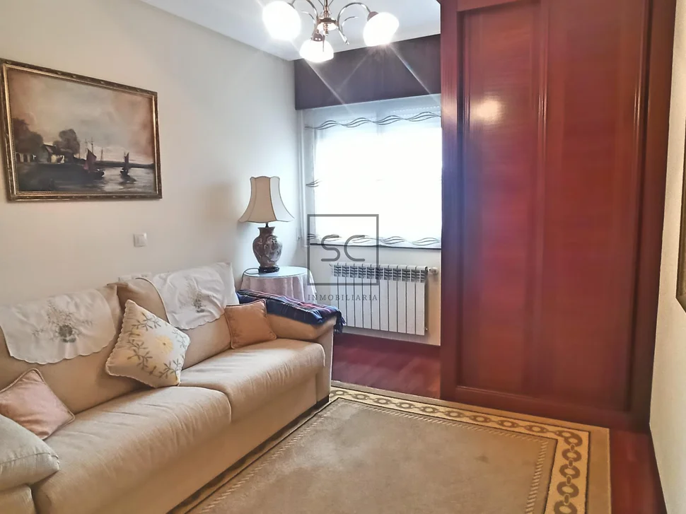 Chalet pareado en ferrol