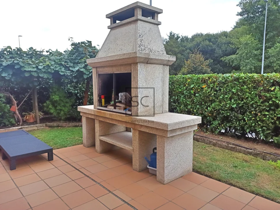 Chalet pareado en ferrol