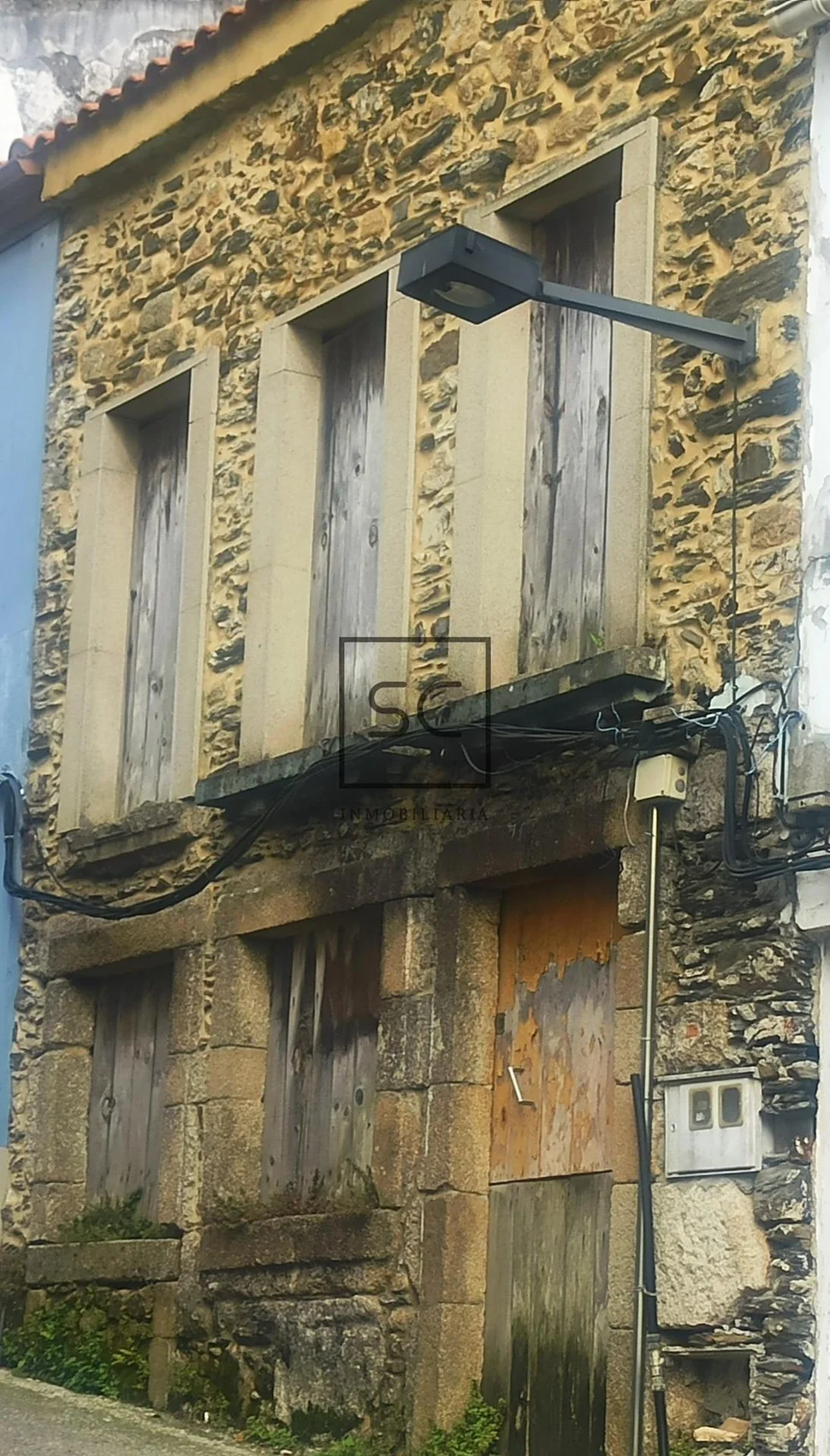 Casa de piedra para restaurar en ferrol