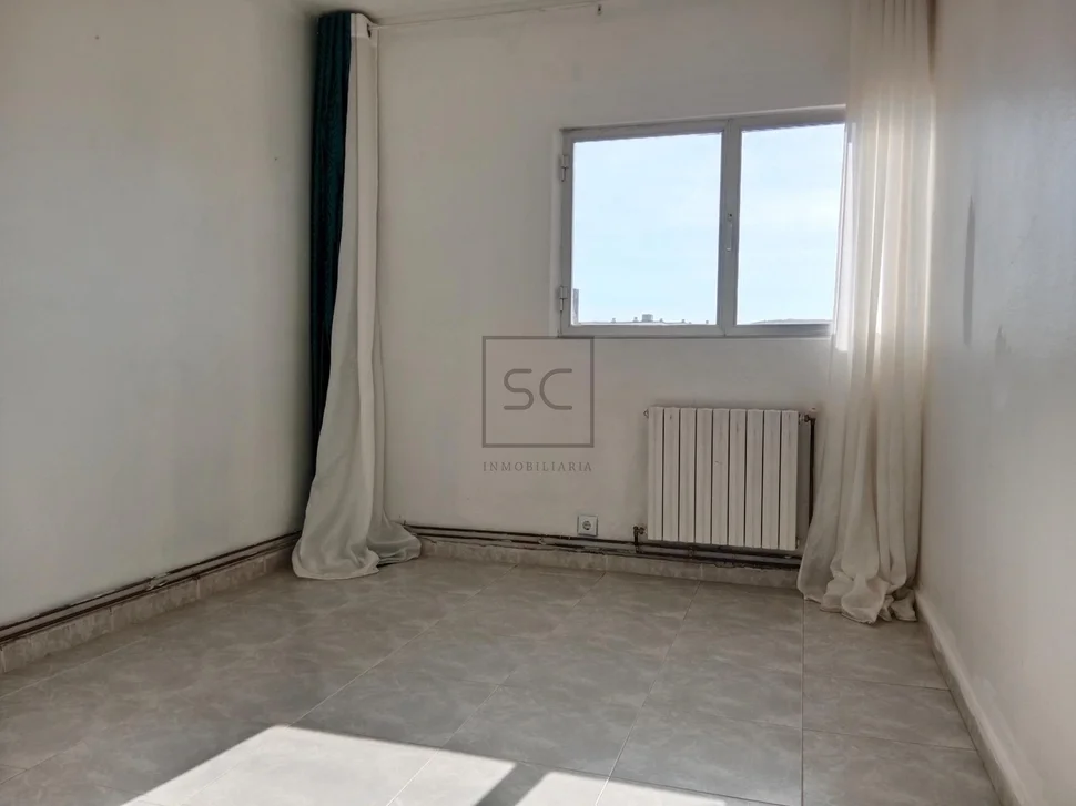 Piso con vistas parciales a la ría, caranza-ferrol