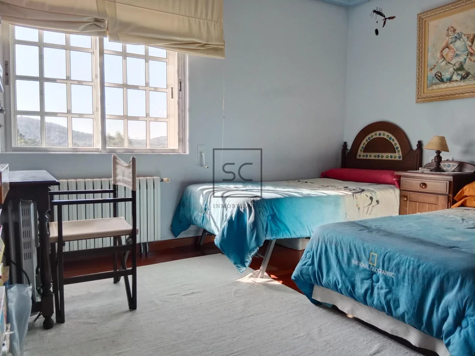 Casa con finca en mugardos