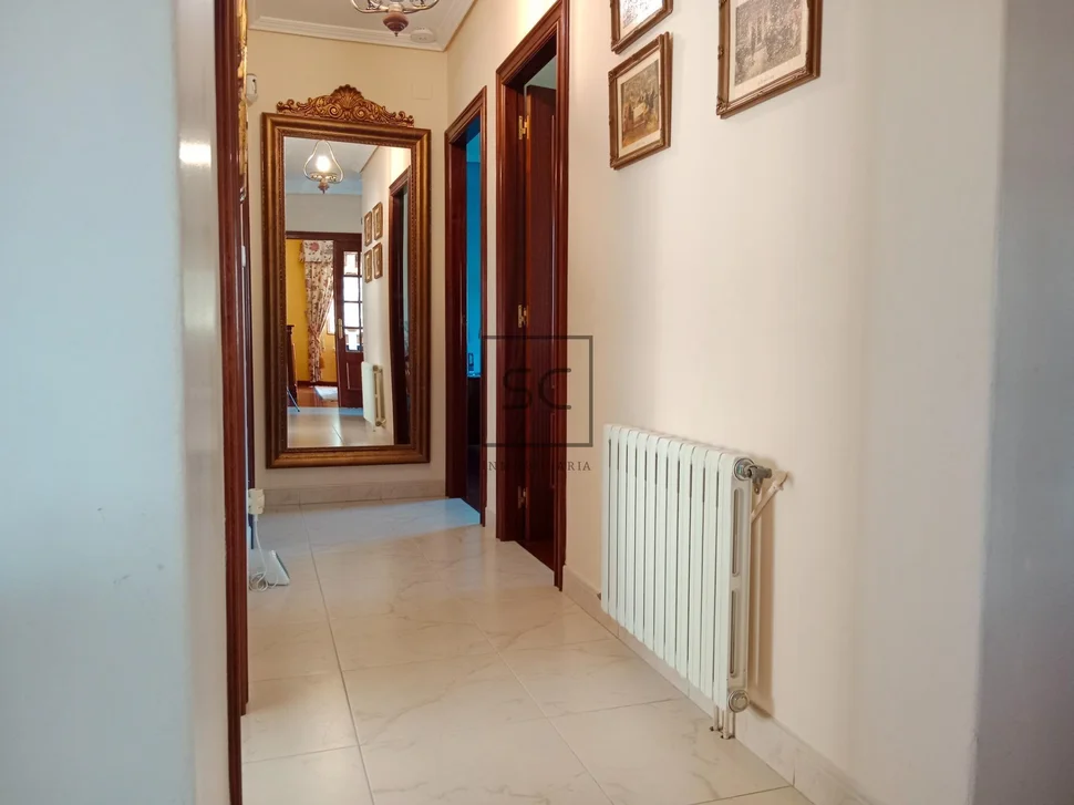 Casa con finca en mugardos