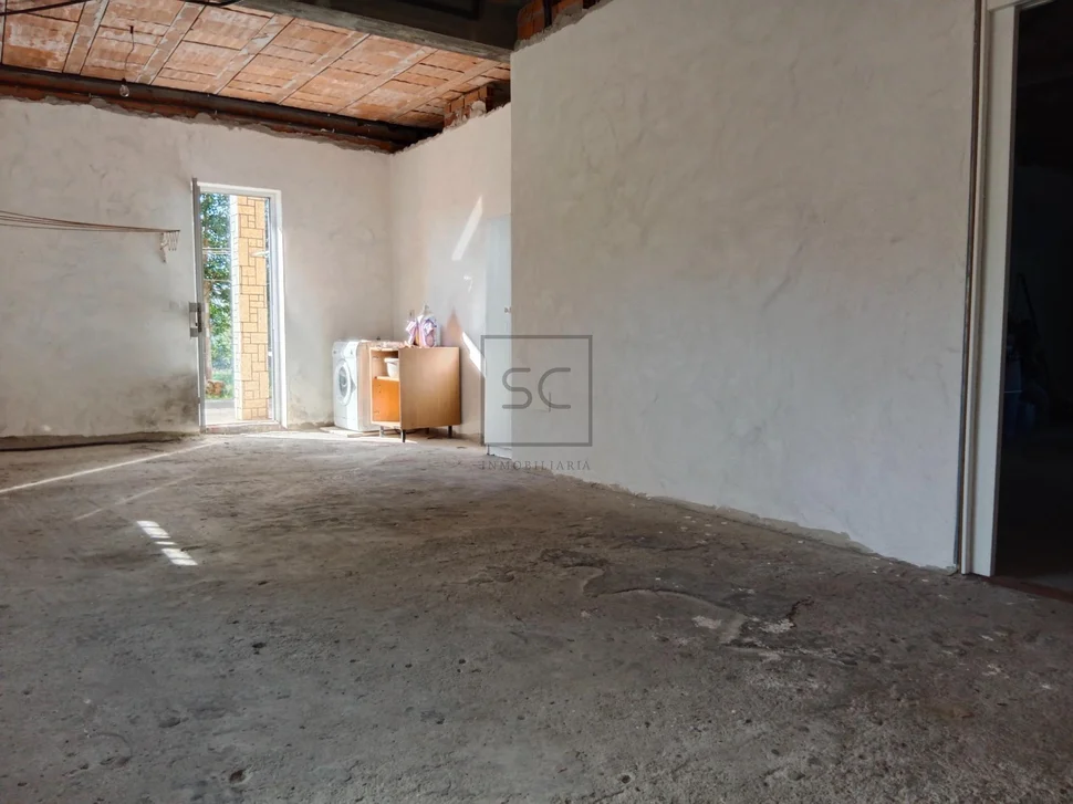 Casa con finca en mugardos