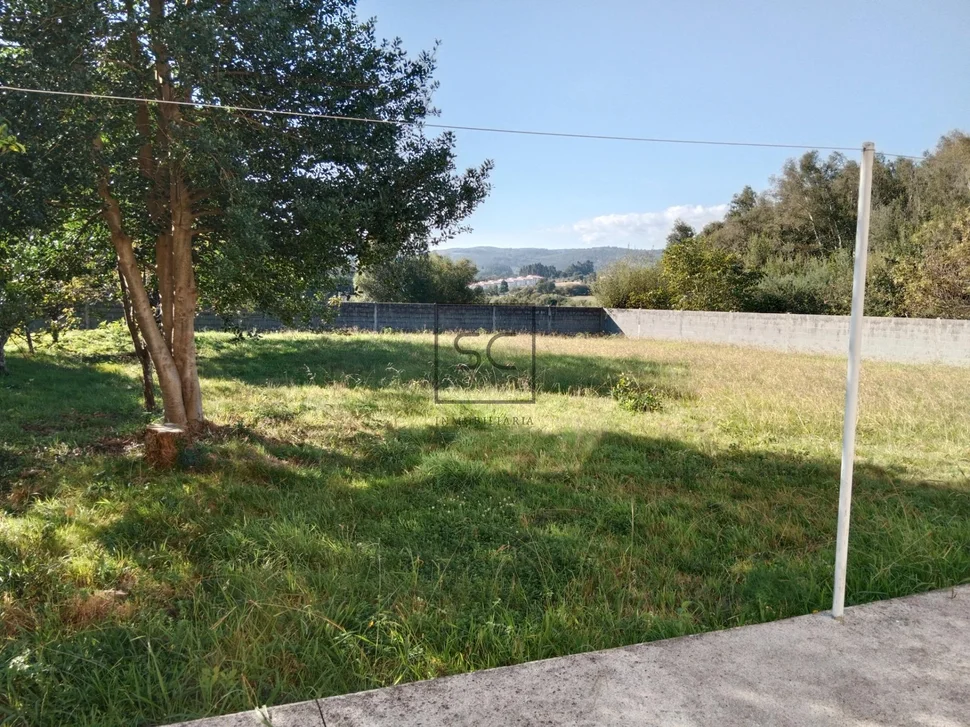 Casa con finca en mugardos