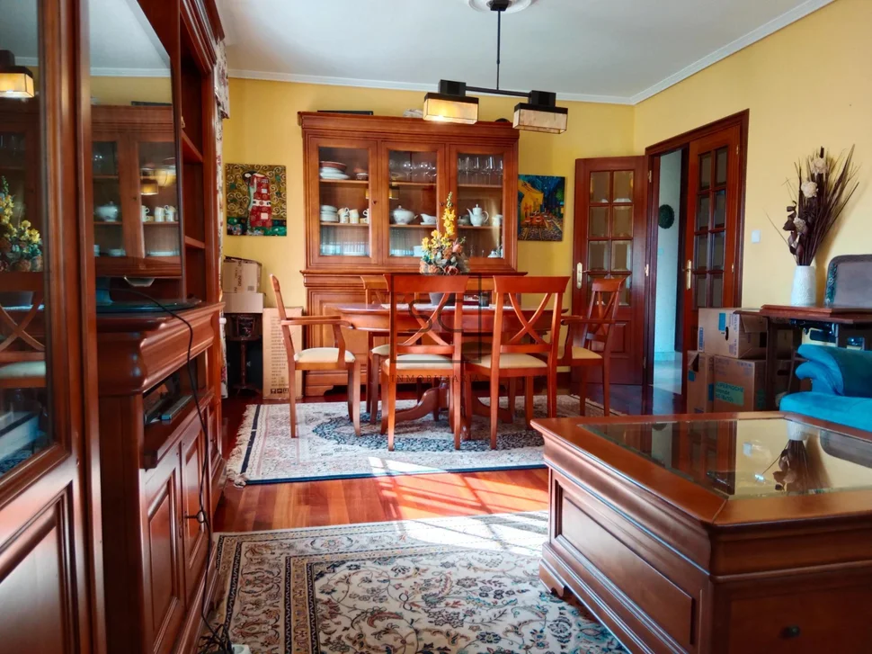 Casa con finca en mugardos