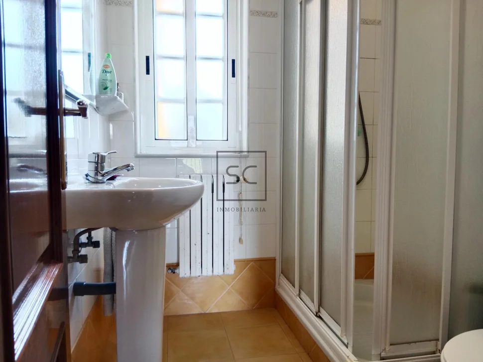 Casa con finca en mugardos