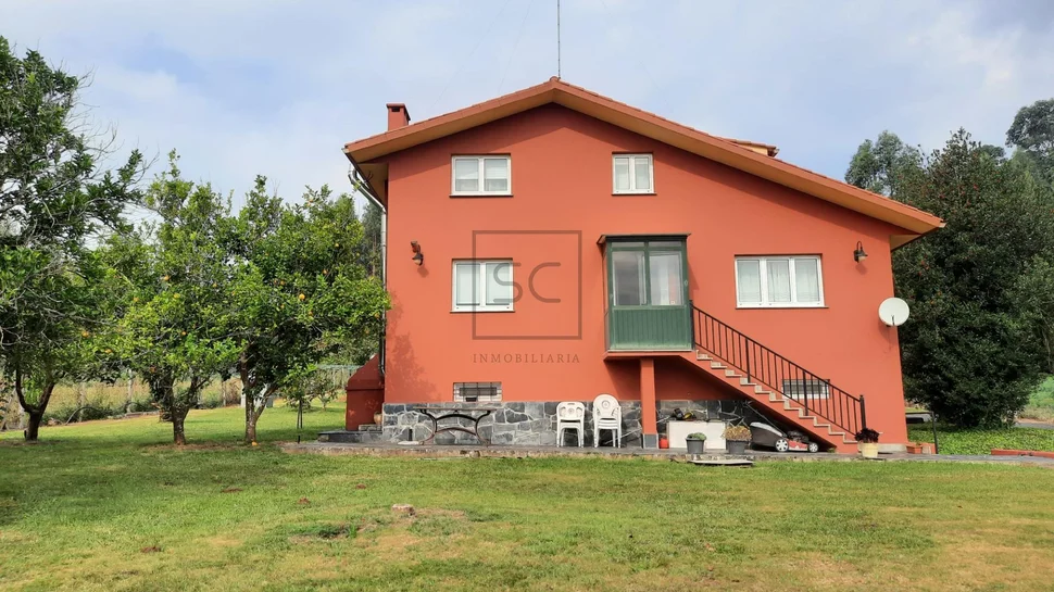 Casa unifamiliar con finca en el val- naron