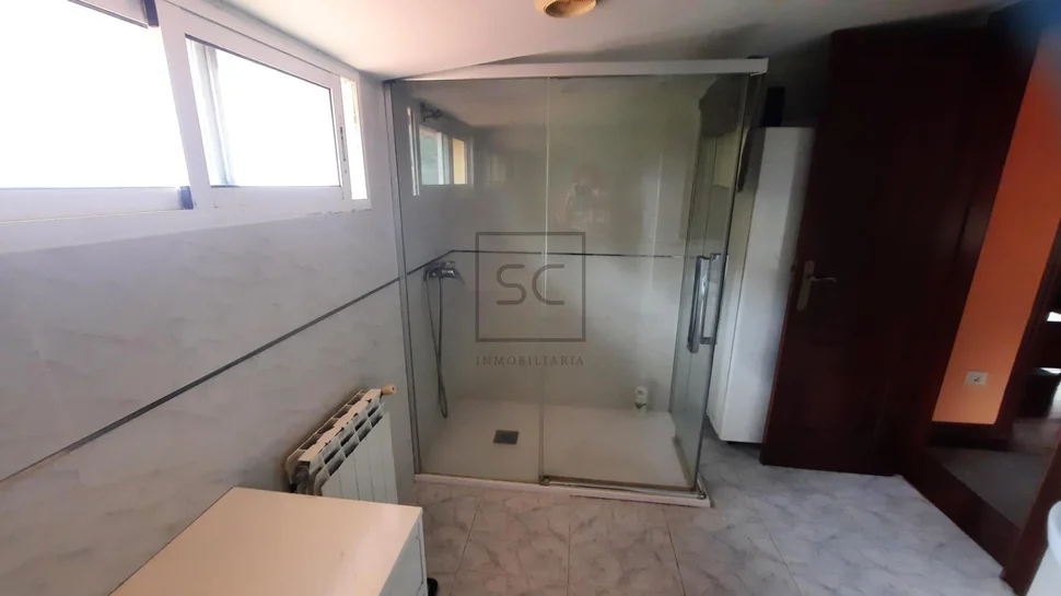 Casa unifamiliar con finca en el val- naron