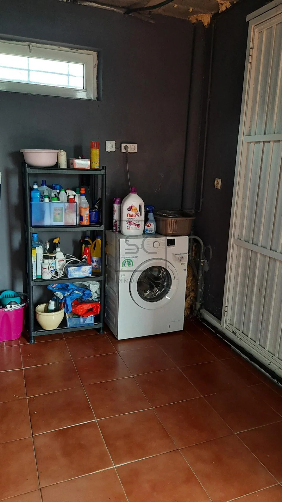 Casa unifamiliar con finca en el val- naron