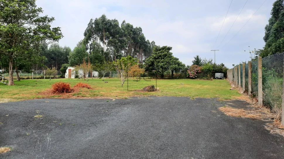 Casa unifamiliar con finca en el val- naron