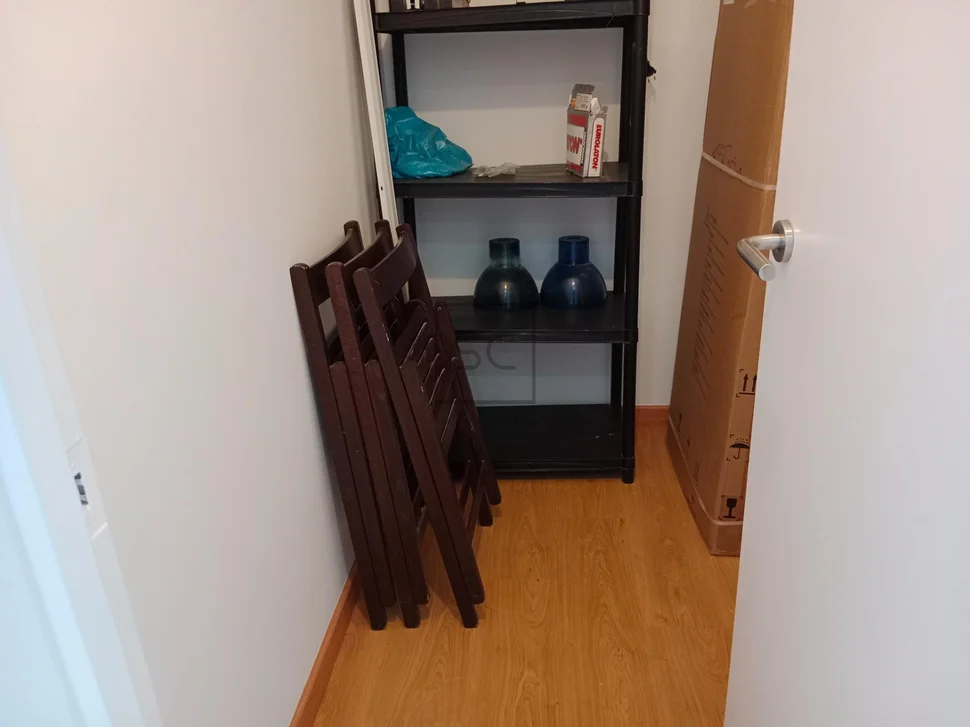 Edificio con patio en fene