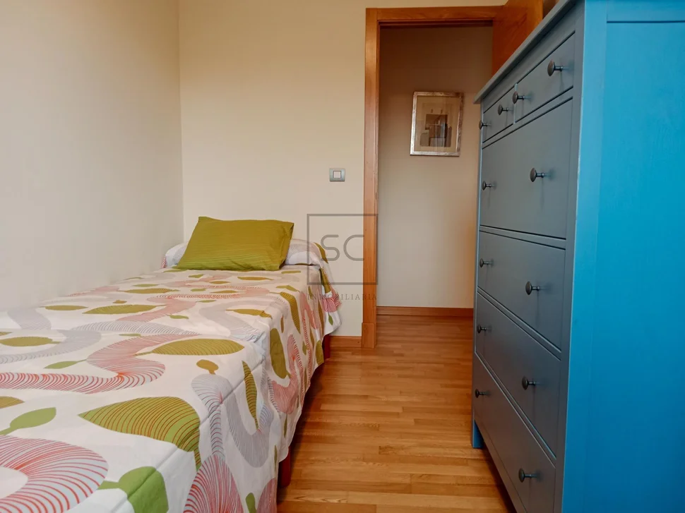 Apartamento con plaza de garaje en valdoviño
