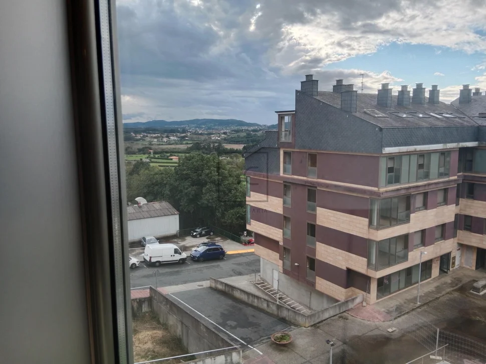 Apartamento con plaza de garaje en valdoviño