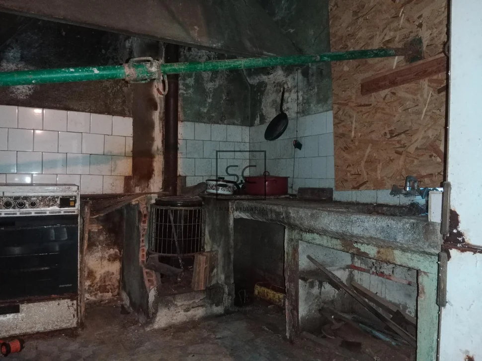 Casa para restaurar en a malata-ferrol