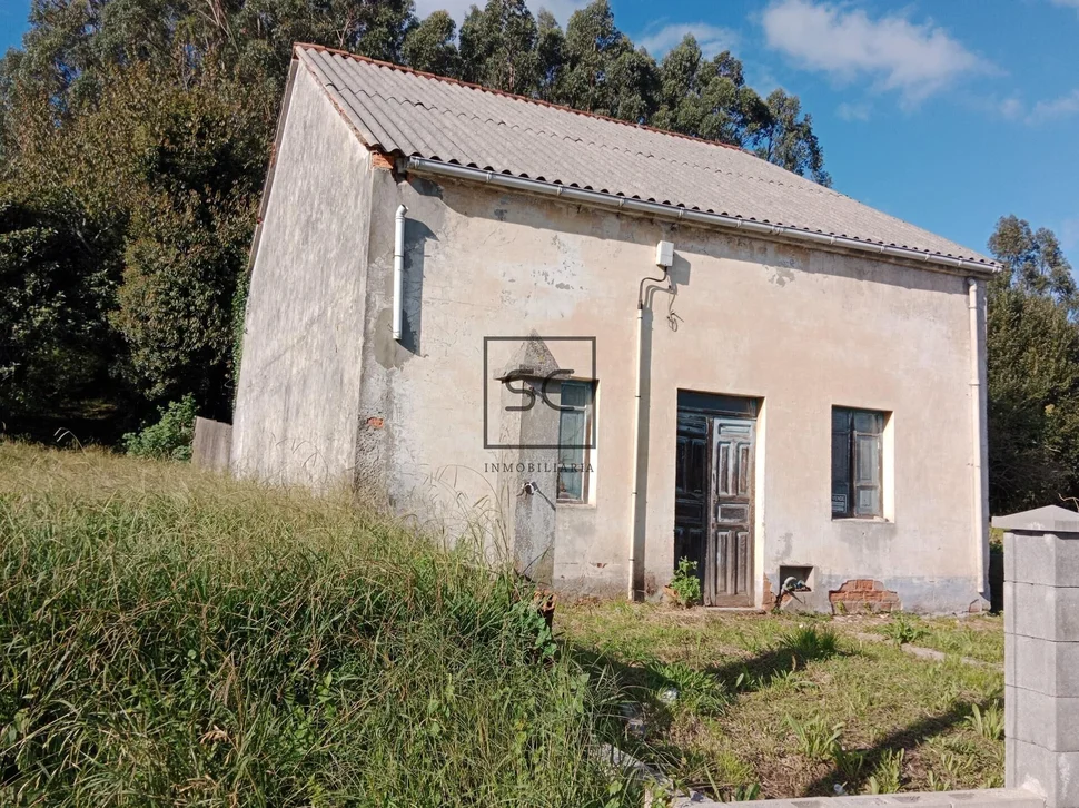 Casa para restaurar en a malata-ferrol