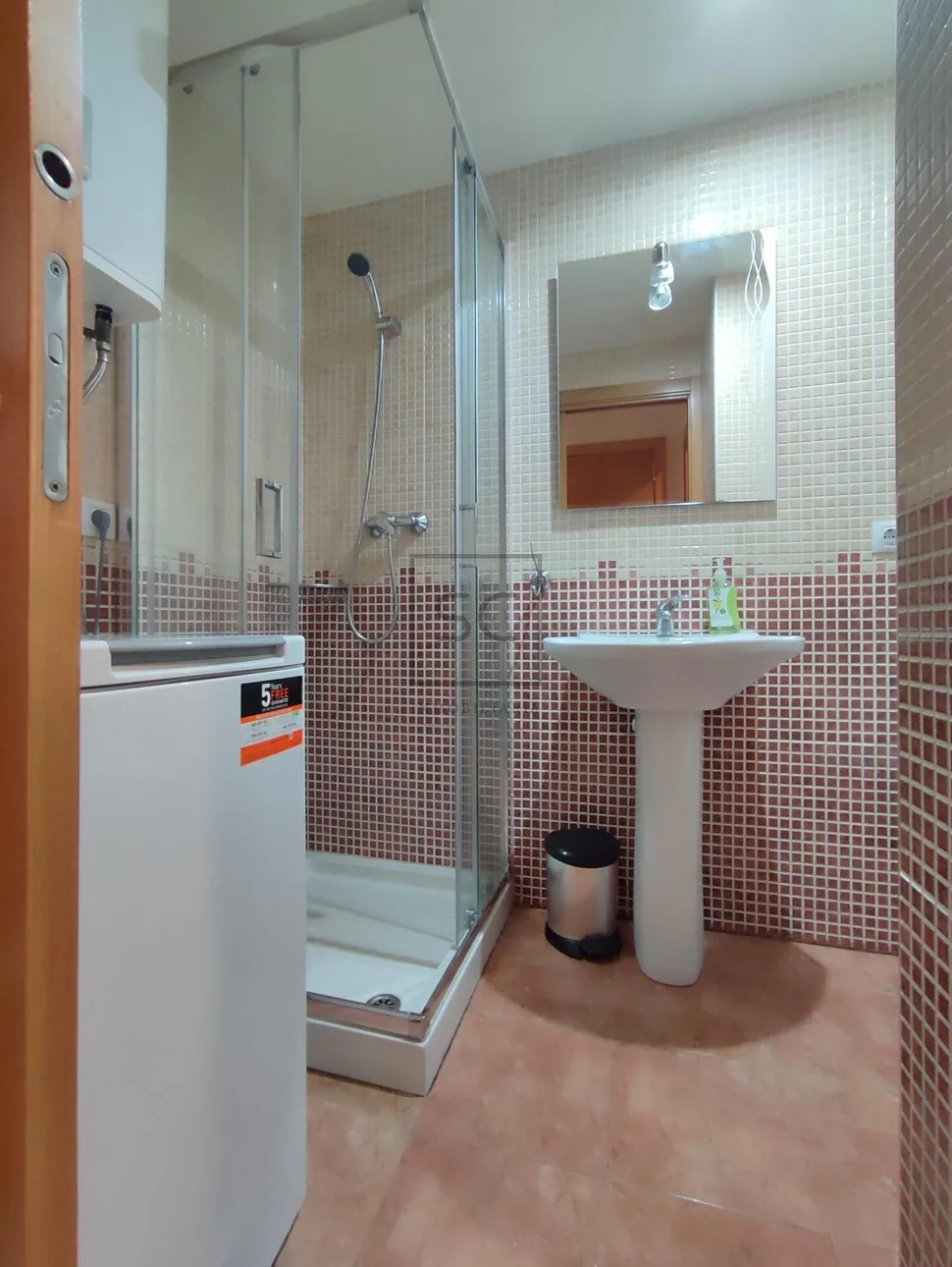 Elegante apartamento en el centro de ares