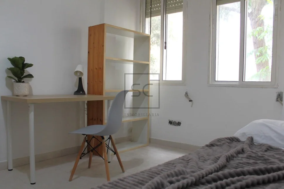 Primera planta amueblada zona plaza españa